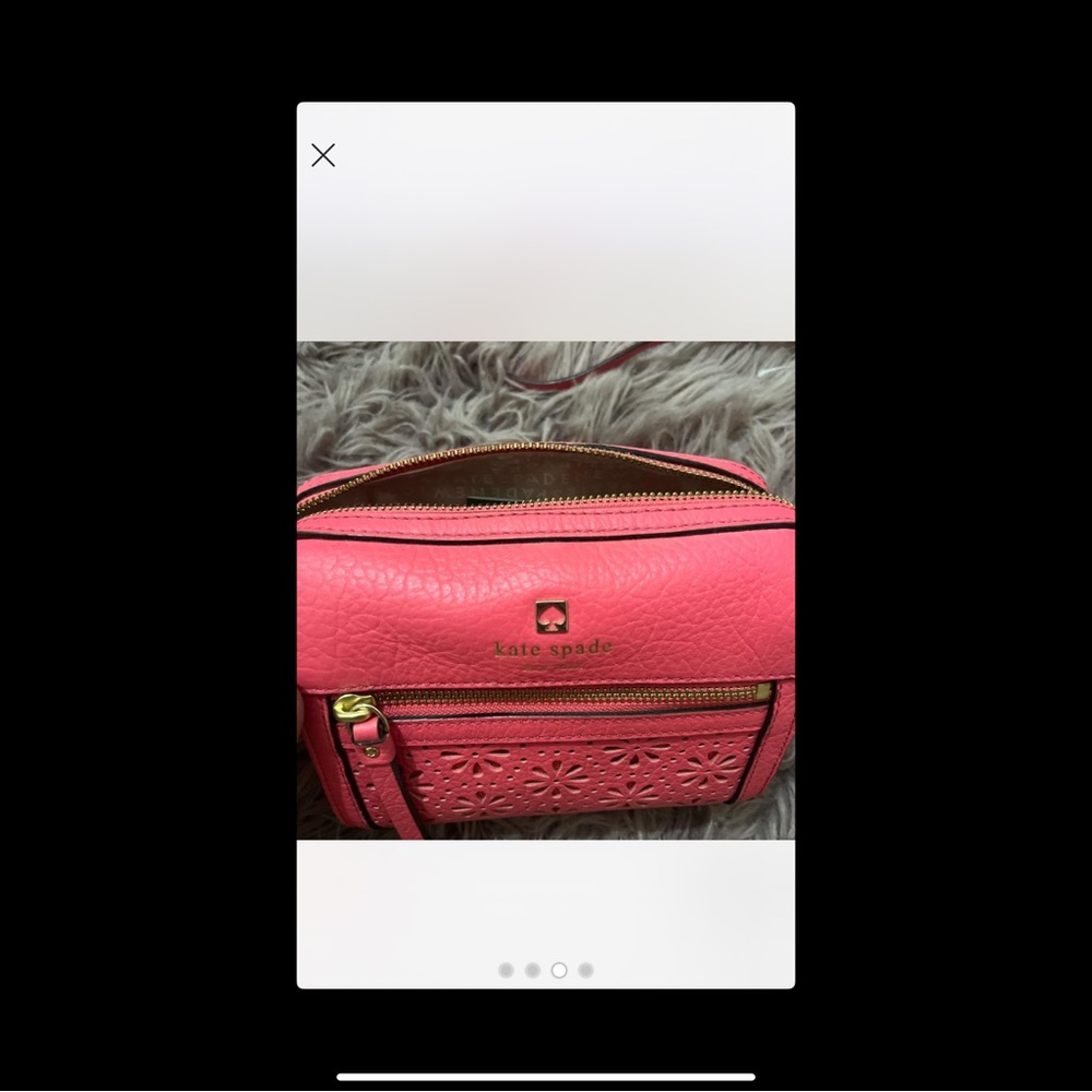 Kate Spade Pink Embossed Crossbody Bag with Gold Accents - Picture 3 of 4